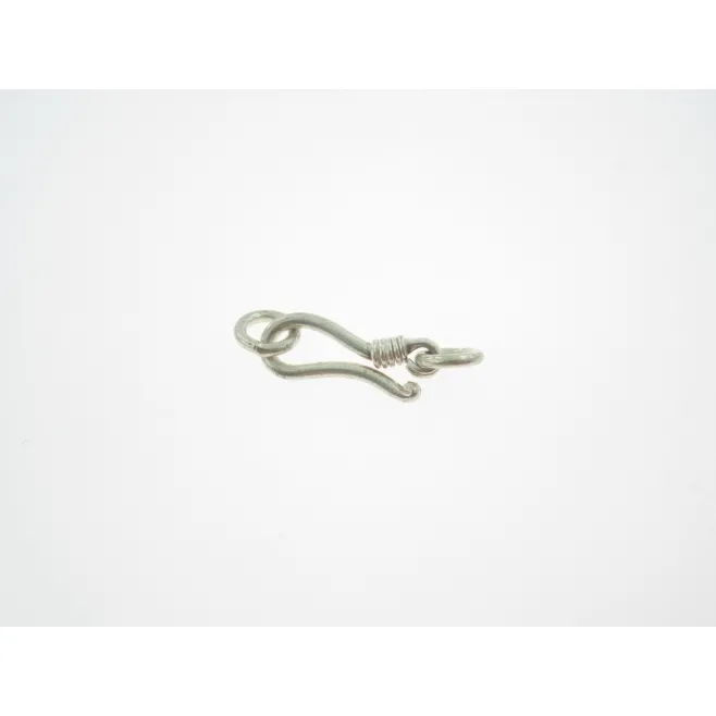 chiusura ad amo in argento 925  satinato 20x10 mm 1 pz