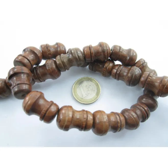 1 FILO DI BARILOTTI IN LEGNO IL FILO CONTIENE 14 BARILOTTI DA 30X15 MM