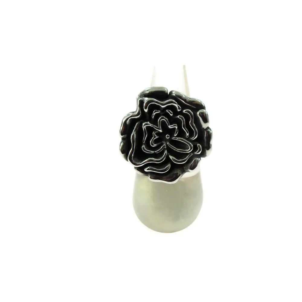 Anello in argento 925 tamburato fiore misura 16 - 1 pz