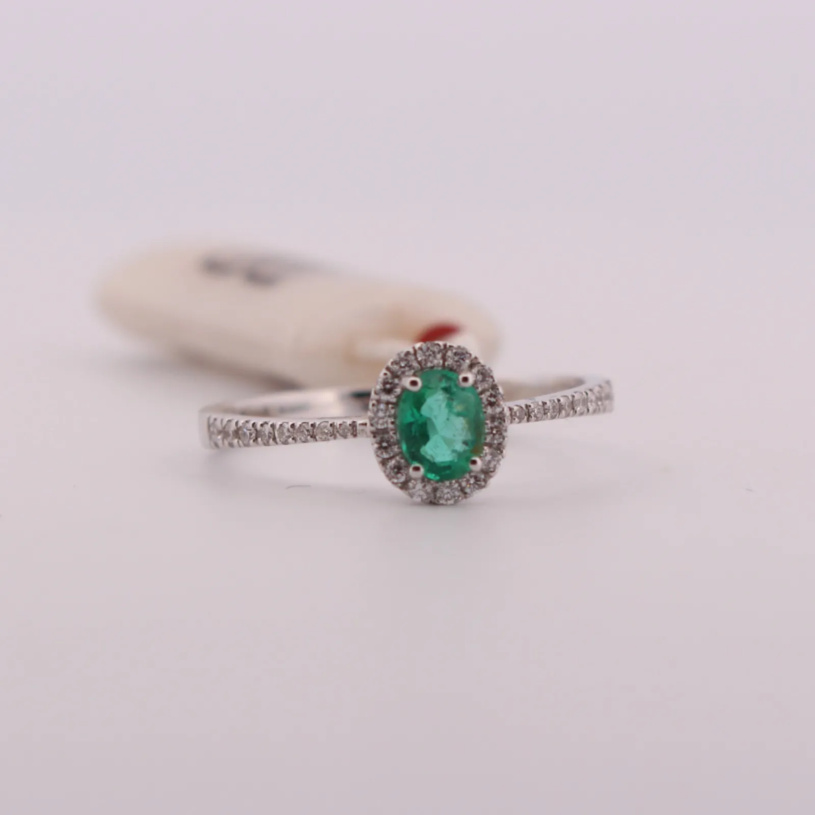 Anello Donna Davite Delucchi con Smeraldo e Diamanti