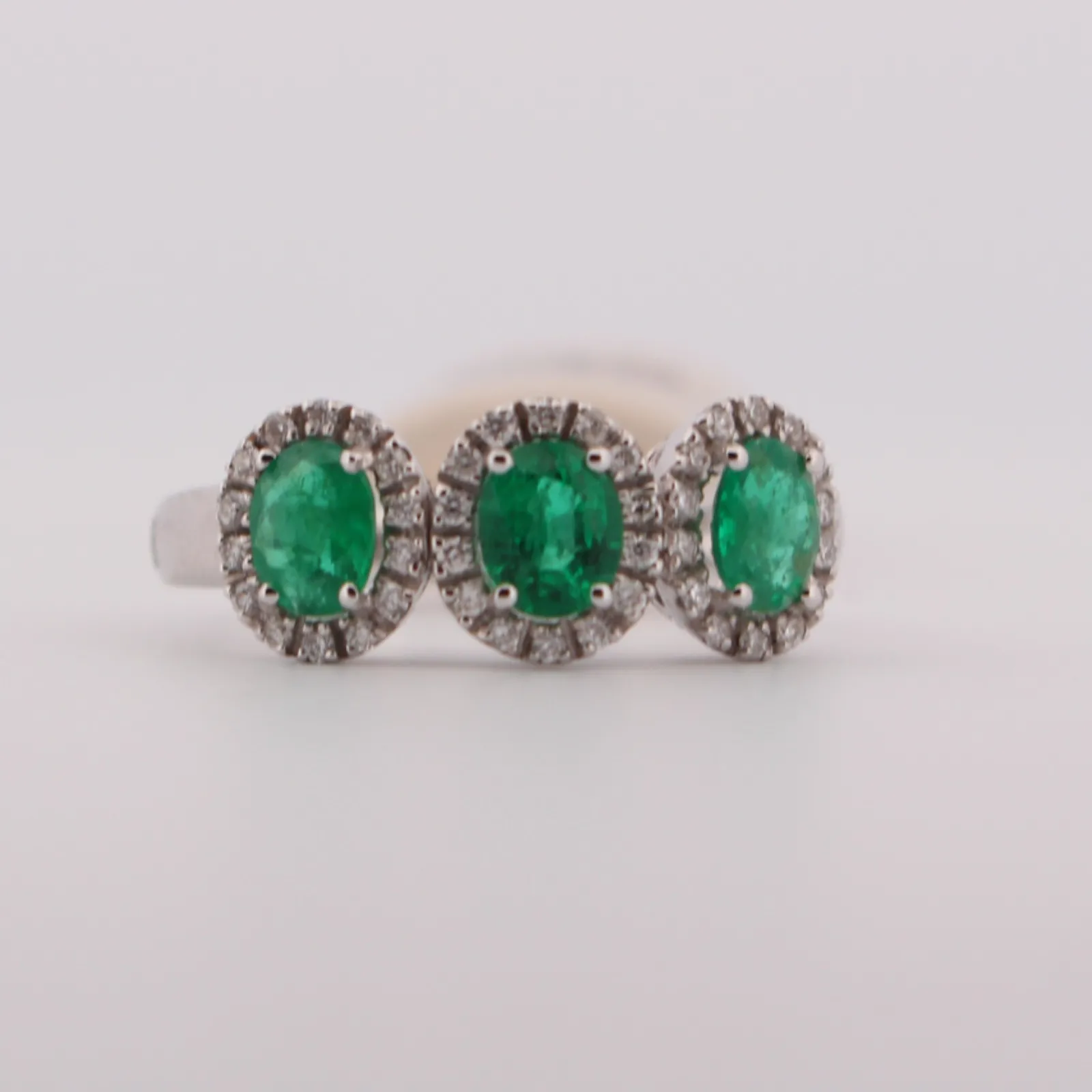 Anello Donna Davite Delucchi con Smerladi e Diamanti