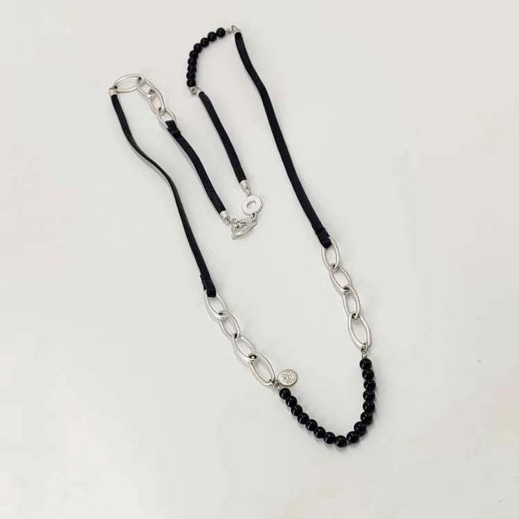 Collana lunga Ilva in vera pelle con pietre dure