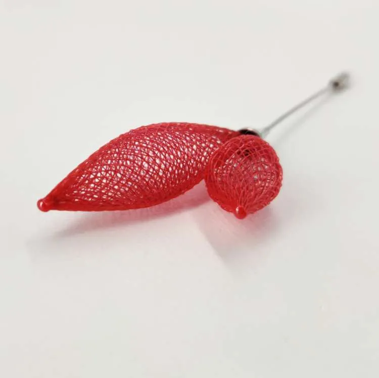 Spilla Bourgeon in fili di nylon