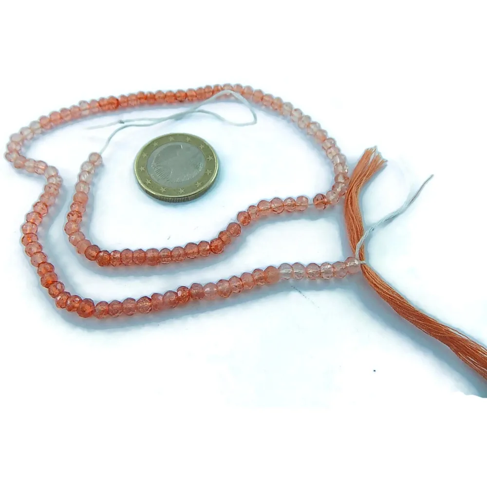 1 filo di quarzo color salmone e rosa con sfumature sfaccettato 4x2,5 mm.