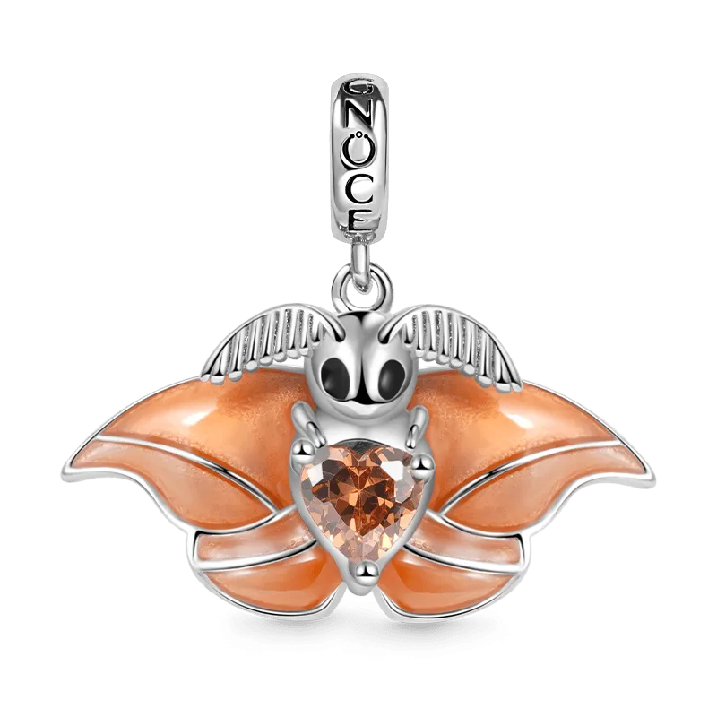 Gnoce Ciondolo Falena Abbraccia la Pietra Cuore