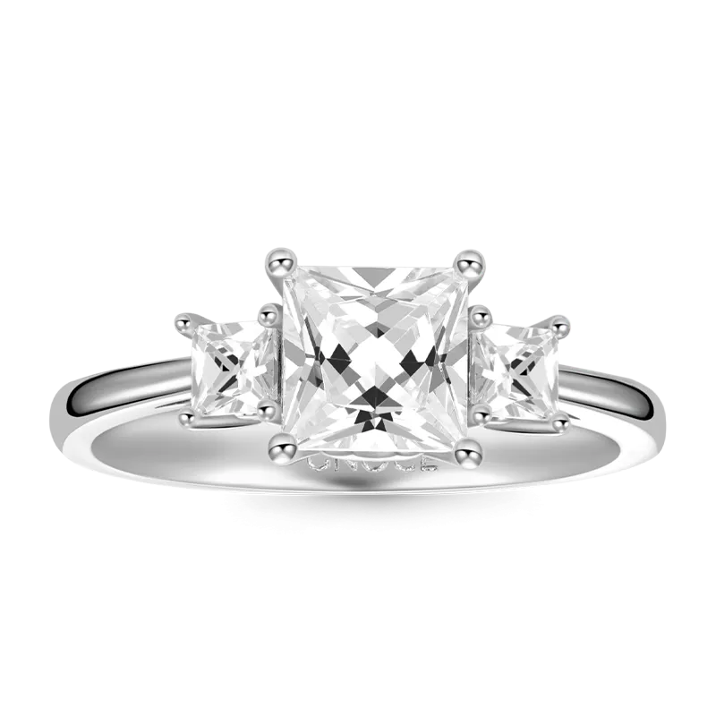 Anello A Tre Pietre Con Pietre Preziose