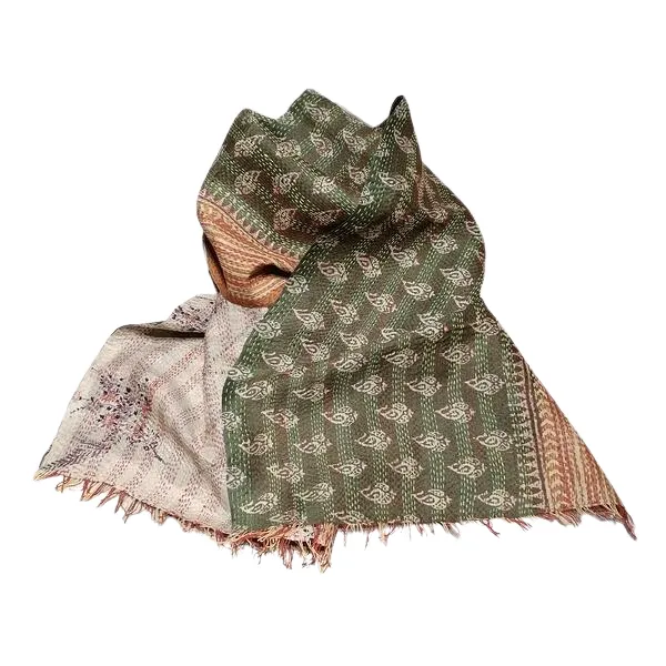 Sciarpa KANTHA con tessuti vintage misto seta ricamo a mano verde-oro