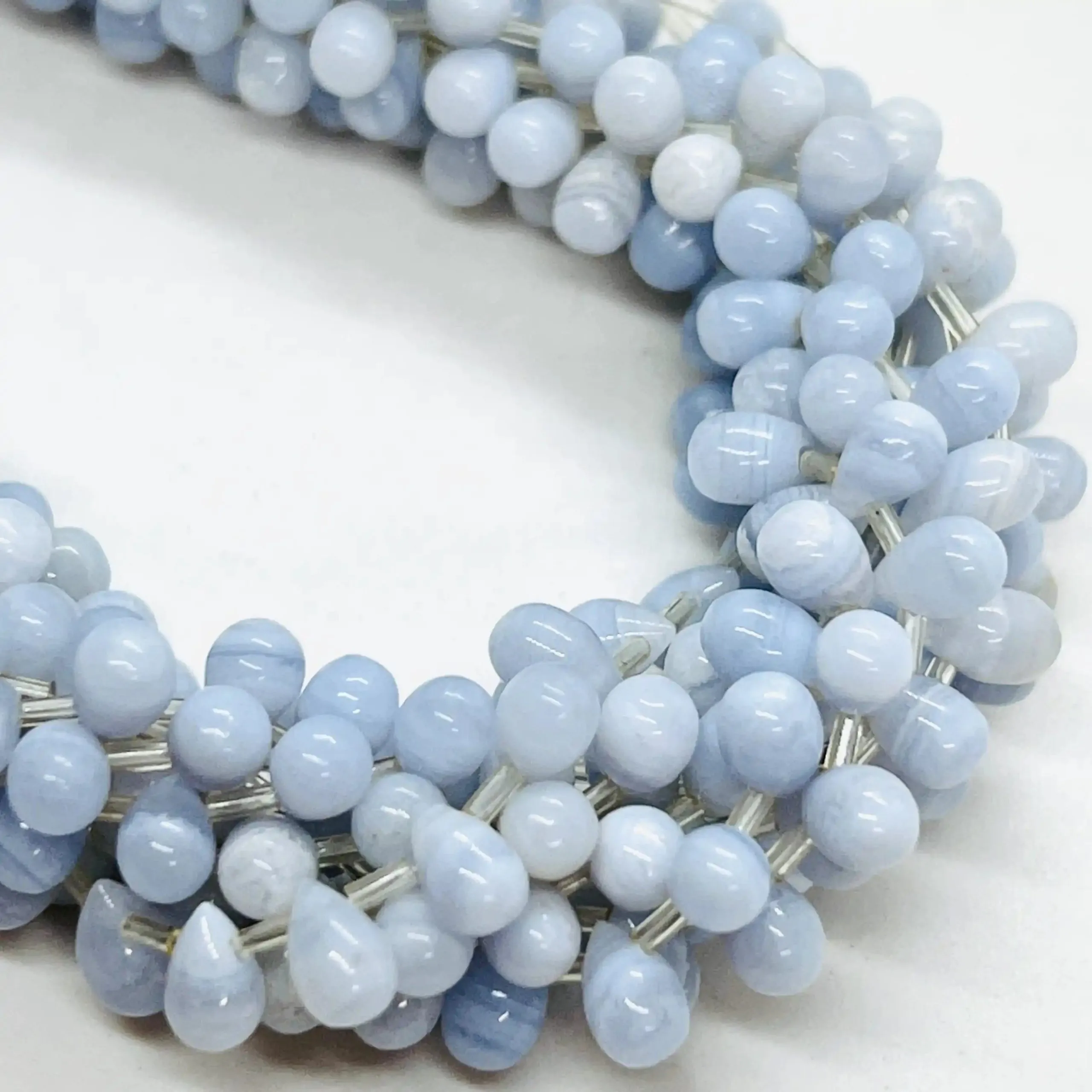 filo di sardonice goccia 8 mm x 5 mm colore bluette pallido