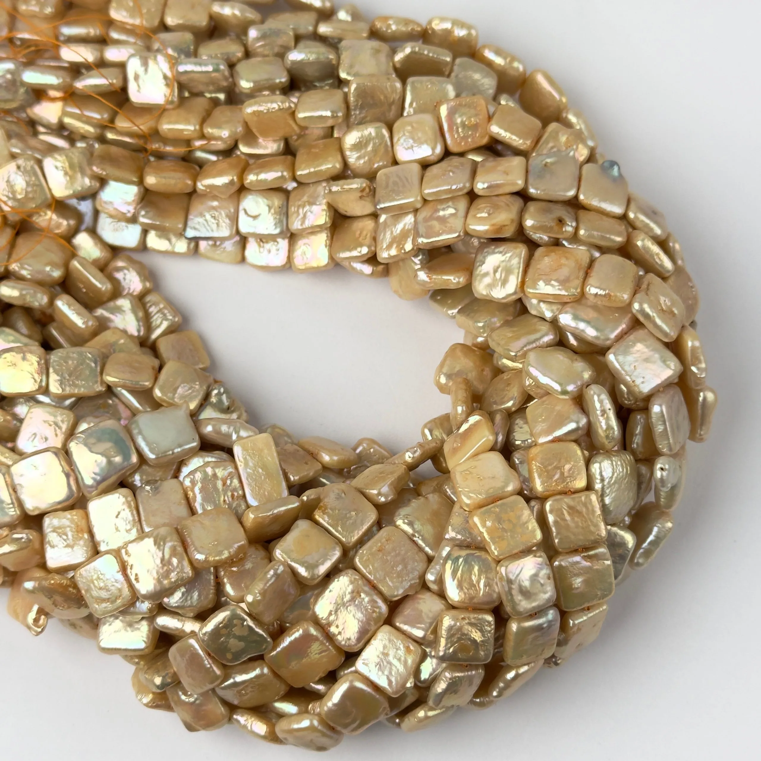 Perle di Fiume Plaquette Panna 10mm - Qualità AAA