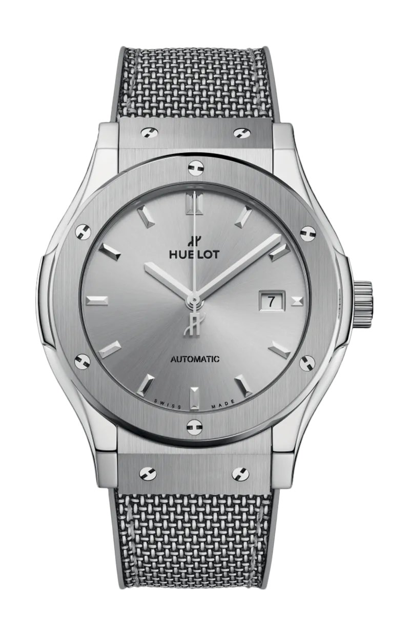 CLASSIC FUSION ESSENTIAL GREY 42 MM - 542.NX.5610.NR.HEC24