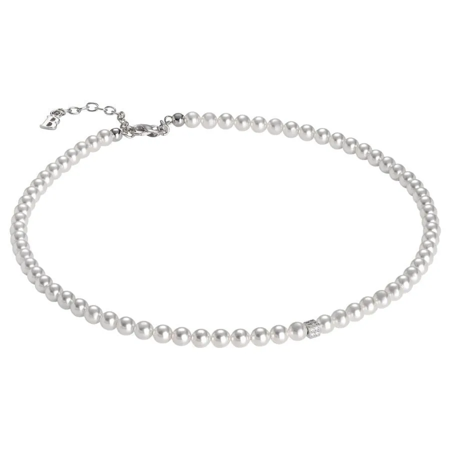 Collana in perle Swarovski e cubetto centrale in zirconi