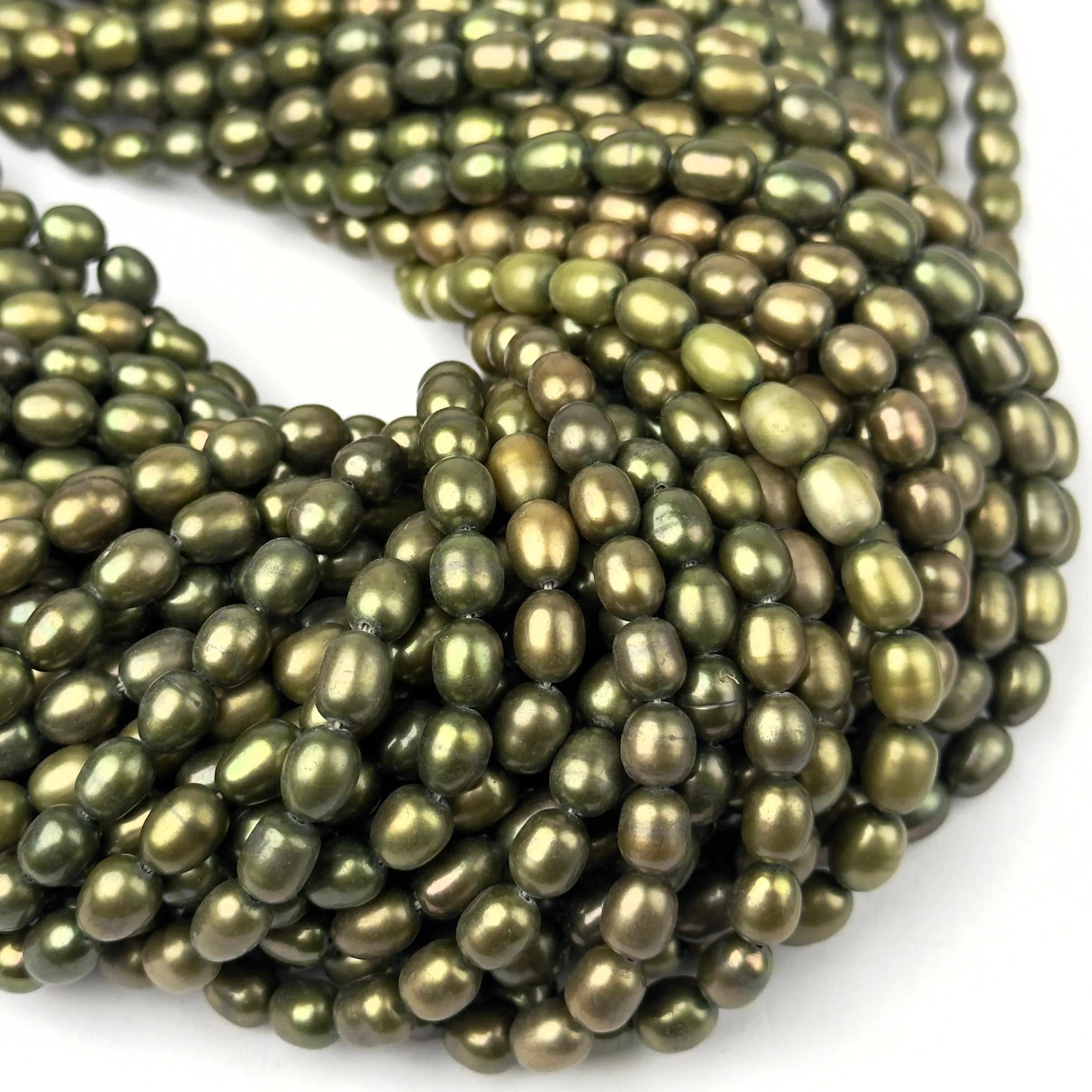 Perle di Fiume Ovale Verde Chiaro 8mm - Qualità AA