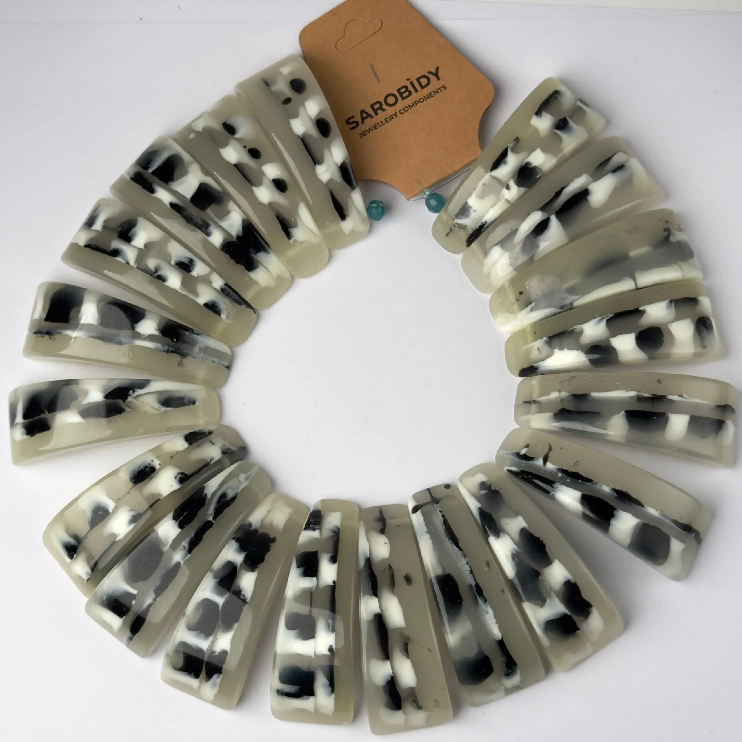 Perle in Resina Rettangolare Grigio e Nero - 60 mm x 20 mm