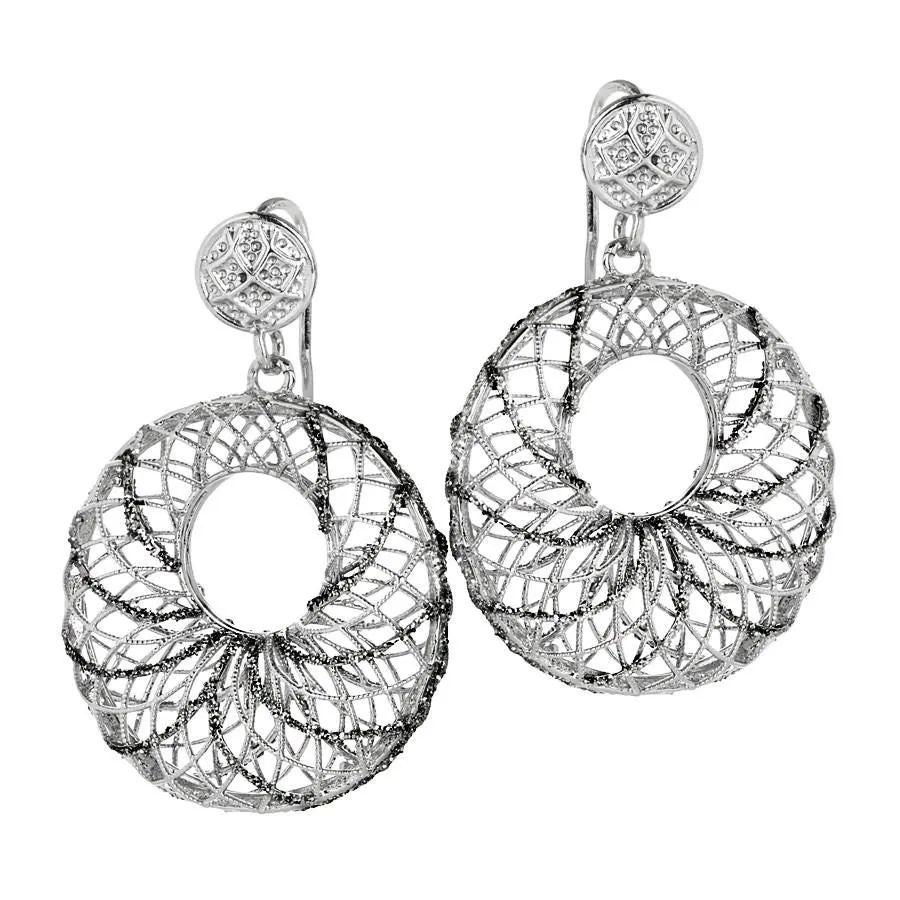 Orecchini circolari in argento con traforo