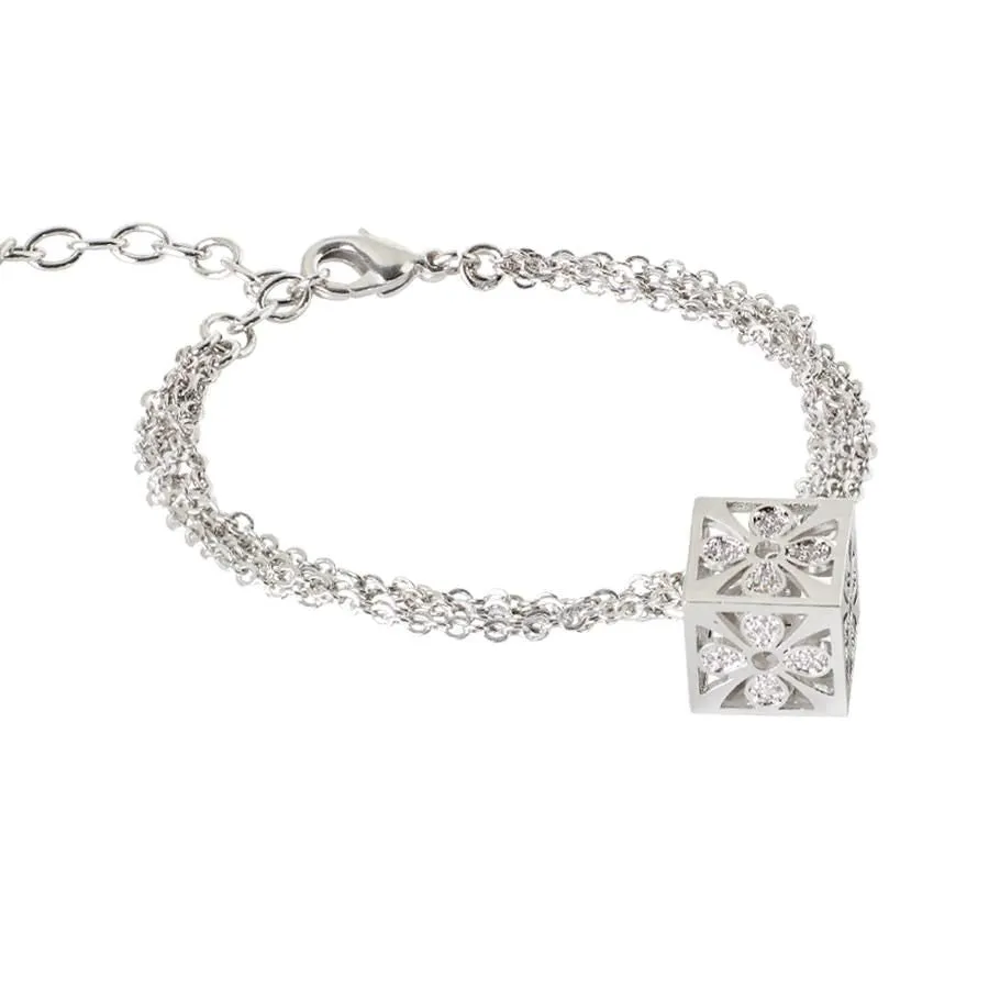Bracciale tre fili con cubetto pendente e zirconi
