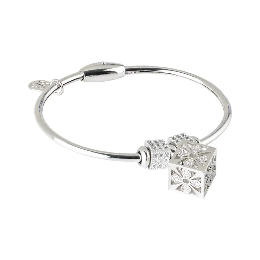 Bracciale rigido con passanti e cubetto in zirconi