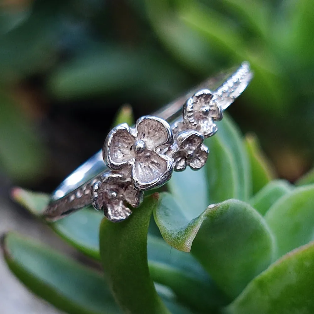 Handgefertigter Ethno-Ring aus 925er Silber – BASRA