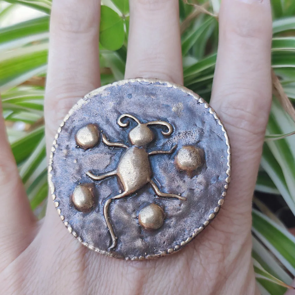 Ethnic handcrafted bronze ring - MANATRI