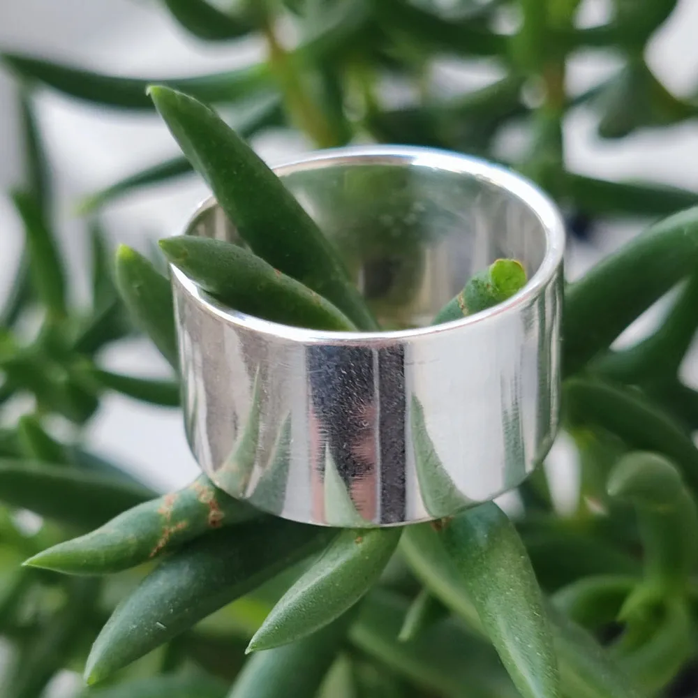 925 Silver Smooth Band Ring - DUDHLI