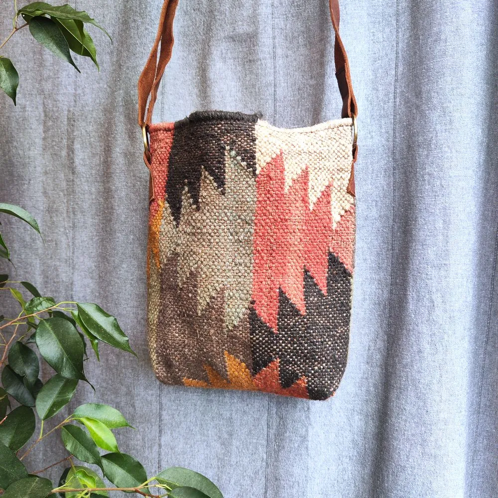 GUPTA shoulder bag handcrafted with KILIM and Leather