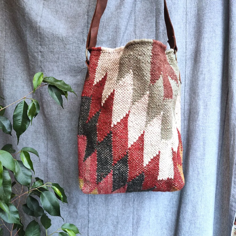 Handcrafted SAMI bag made with KILIM and Leather