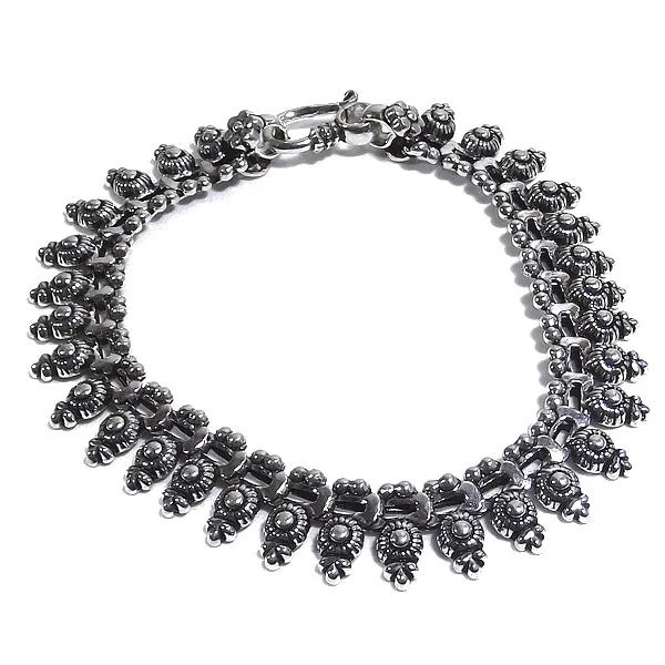 Bracciale etnico MUNJAL in argento 925