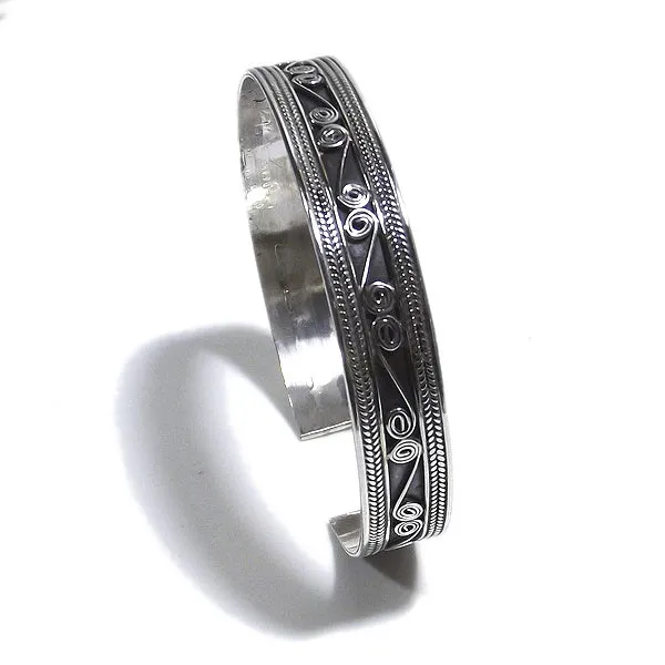 Bracciale etnico AARUL in argento da UOMO o DONNA - rigido | Gioielli da Uomo