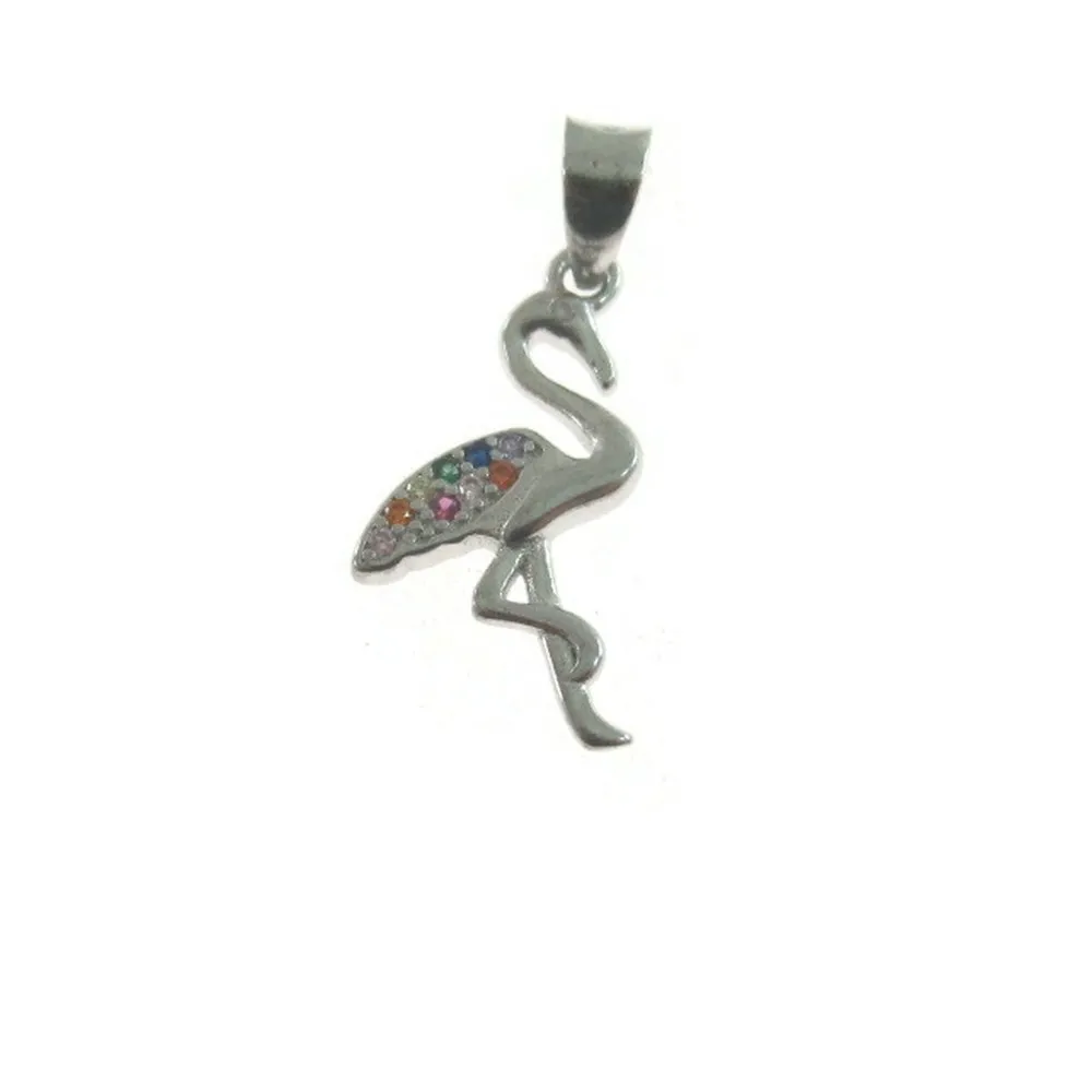 un ciondolo fenicottero in argento 925 rodiato con zirconi multicolor
