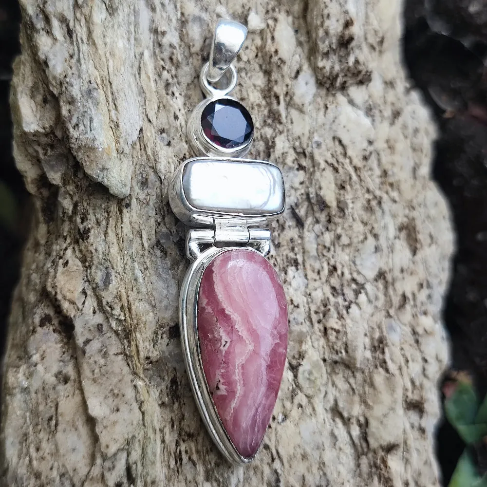 Ethnic pendant in 925 silver with stone - SINGHANWAS