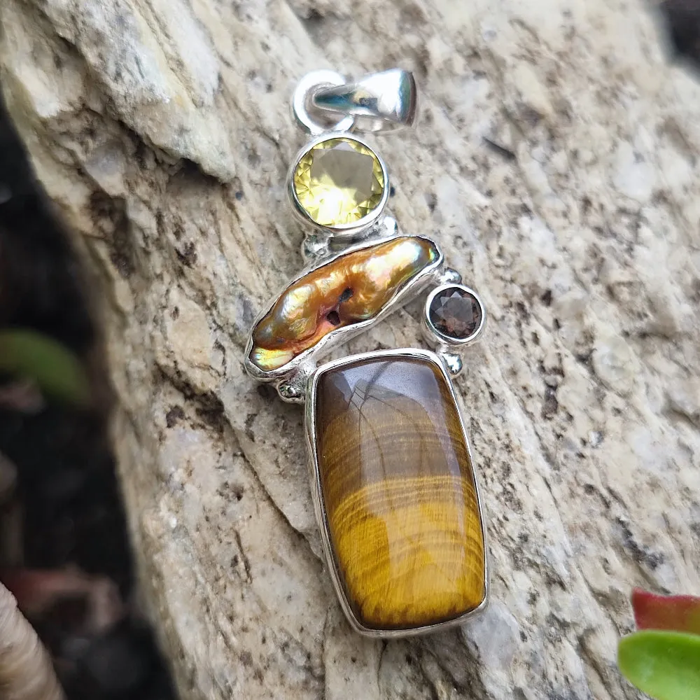 Ethnic pendant in 925 silver with stone - MANDIR