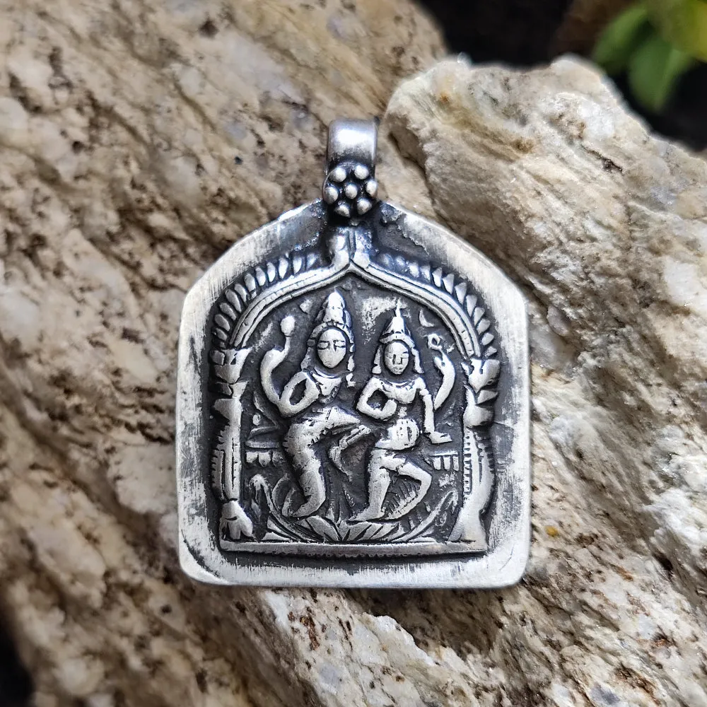 Antique silver pendant with Shiva Nataraja - KHARWANDI