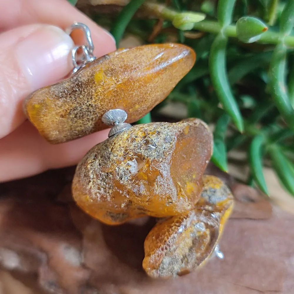 Handmade pendant in 925 silver with amber - CAMILLE