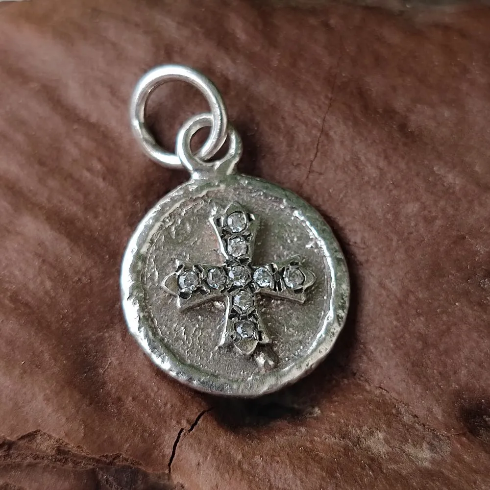 925 Silver Pendant with Zirconia - KINKIRTA