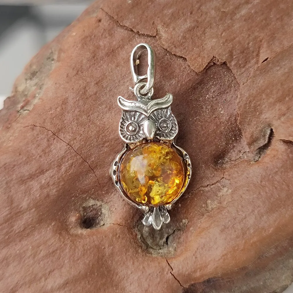 925 Silver Pendant with Stone and Owl - PANKSURA