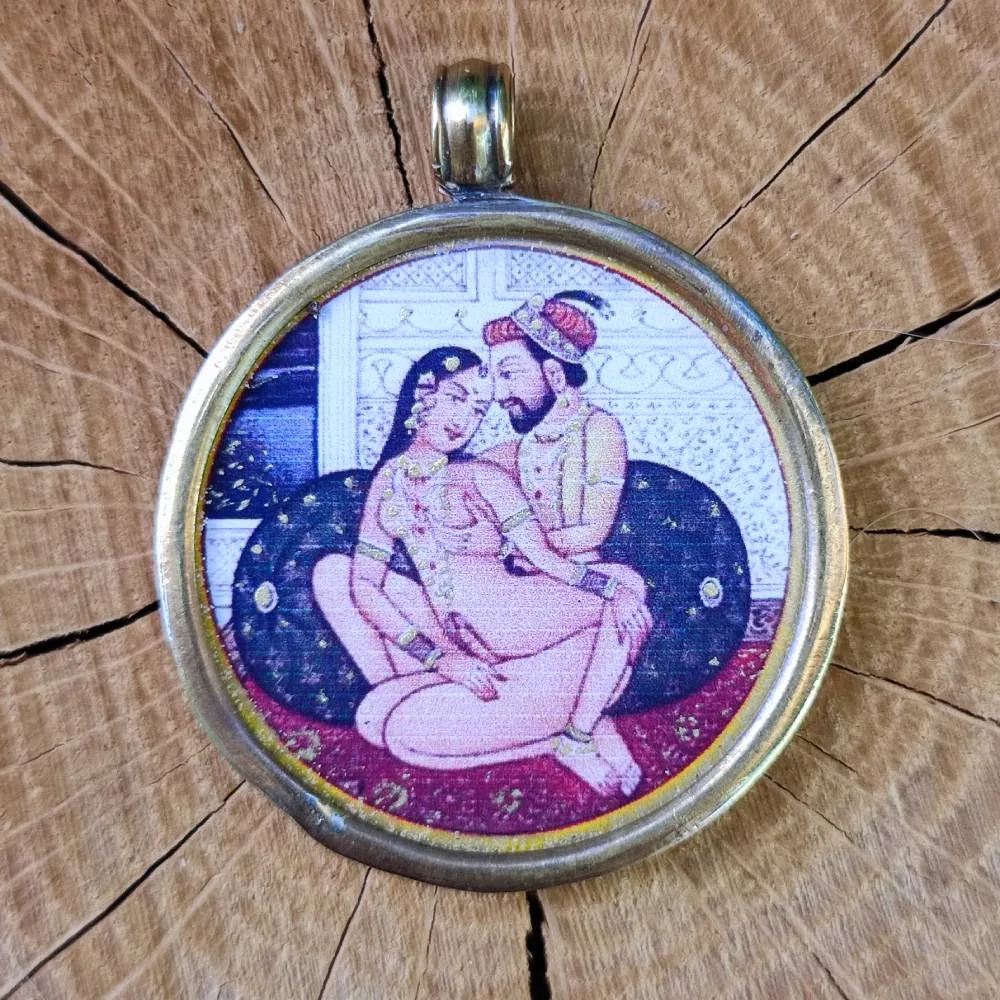 Ciondolo indiano in ottone Kāma Sūtra - MUMBAI