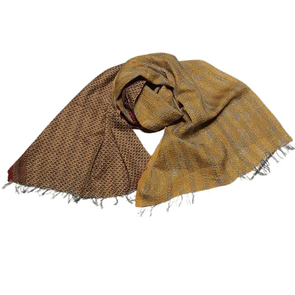 Sciarpa KANTHA con tessuti vintage misto seta ricamo a mano fiori dorati