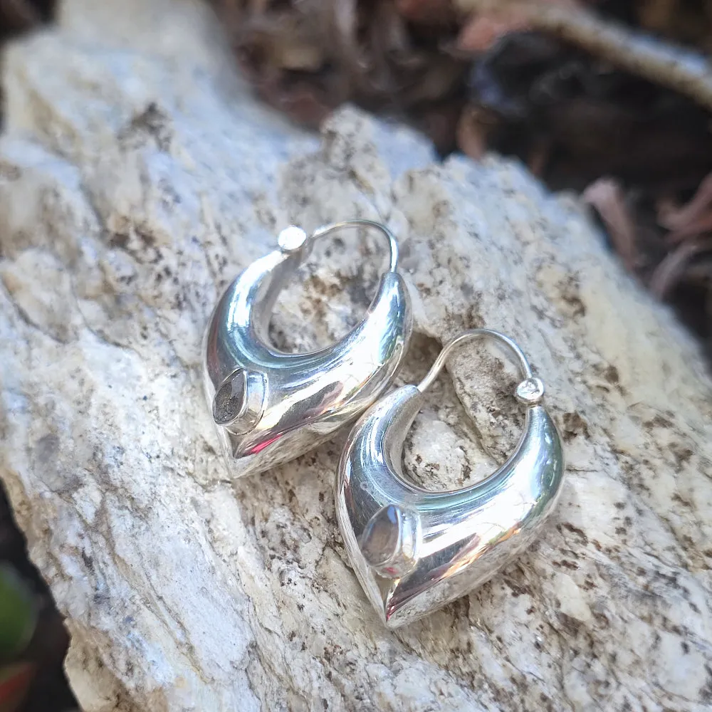 Handgefertigte Ohrringe mit 925er Silberstein - BALBHERA