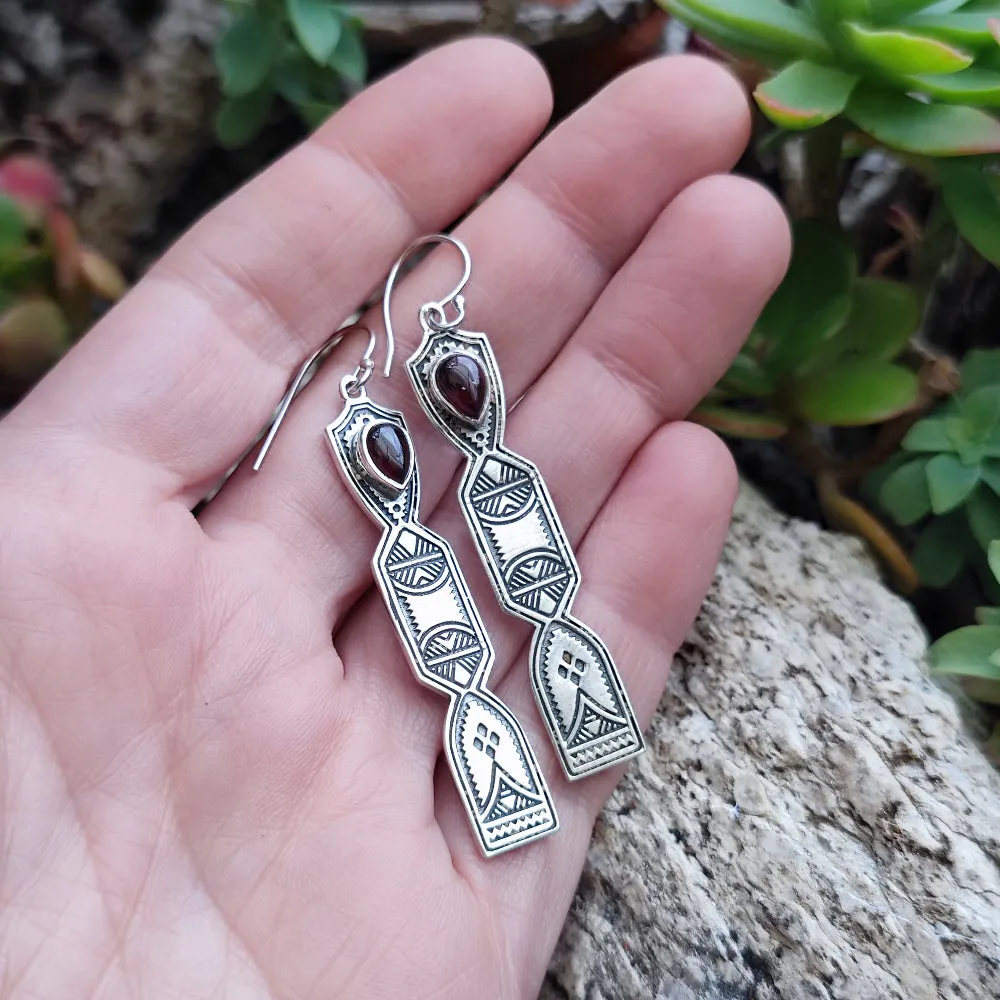 Handgefertigte OHRRINGE aus 925er Silber mit Stein - UPLETA