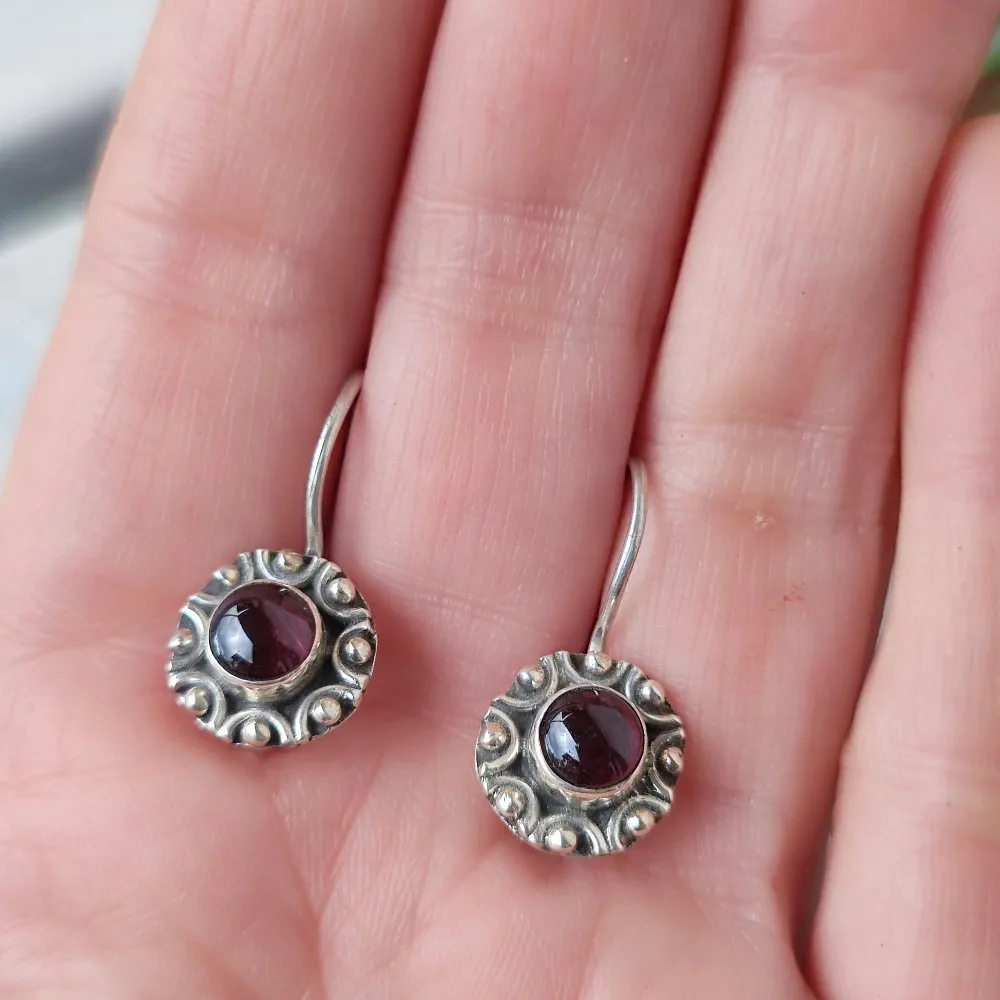 Ethnic EARRINGS with stone in 925 silver - KUNDALBANI