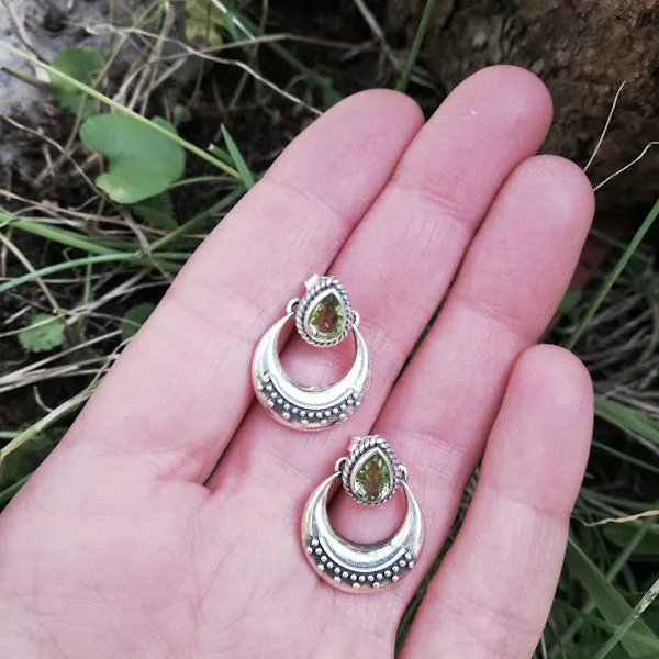 ORECCHINI LALIMA in argento 925 con pietra | Orecchini argento con PERIDOTO