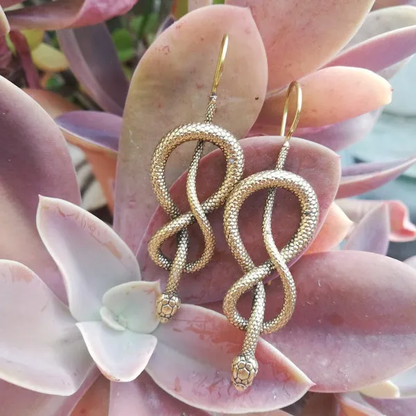 ORECCHINI Serpente etnici HINAL in ottone