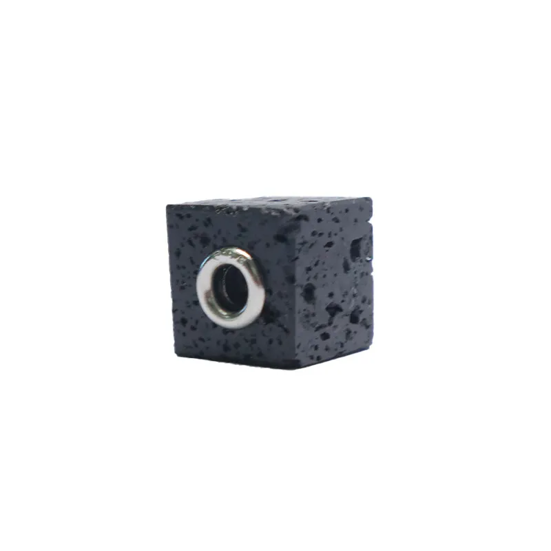 Ciondolo in argento con Lava Nera