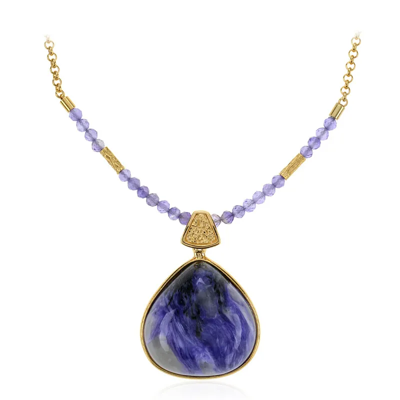 Collana in argento con Charoite