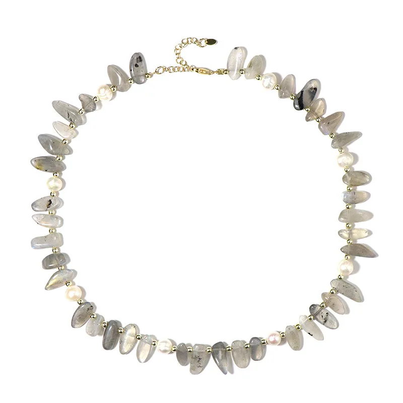 Collana in argento con Labradorite (Riya)