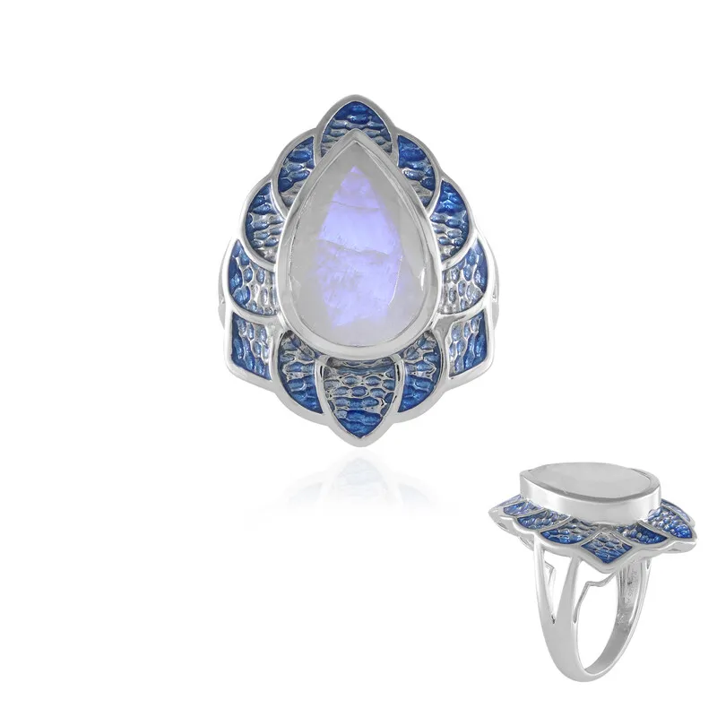 Anello in argento con Pietra di Luna Arcobaleno (Adela Silber)