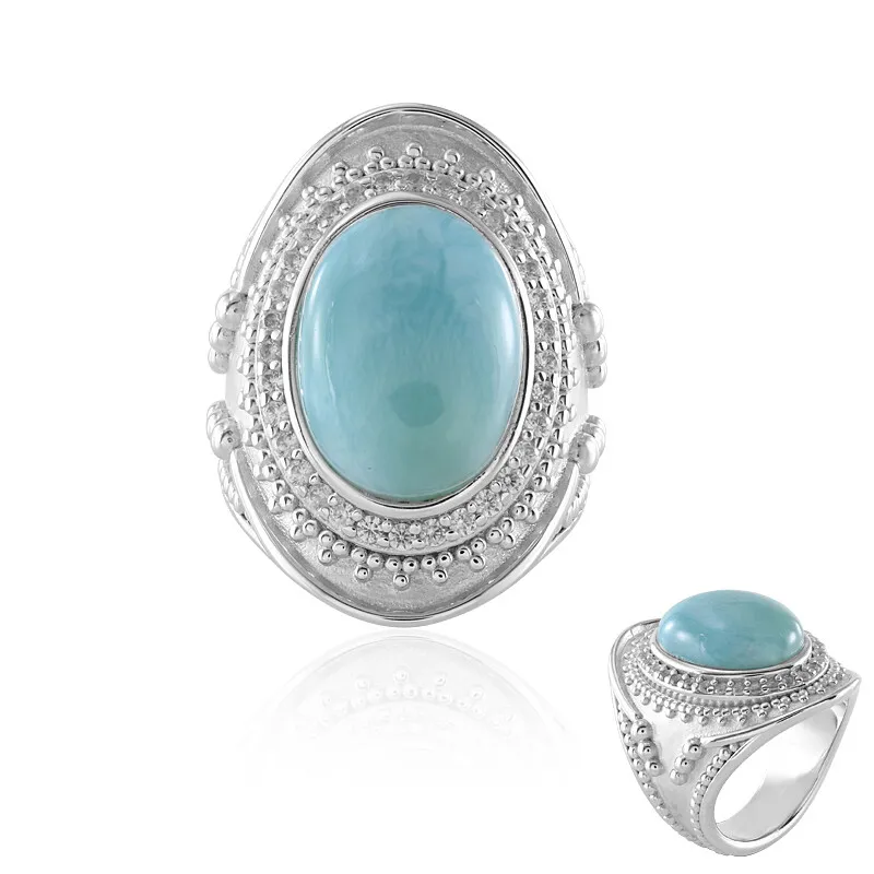 Anello in argento con Larimar (Dallas Prince Designs)