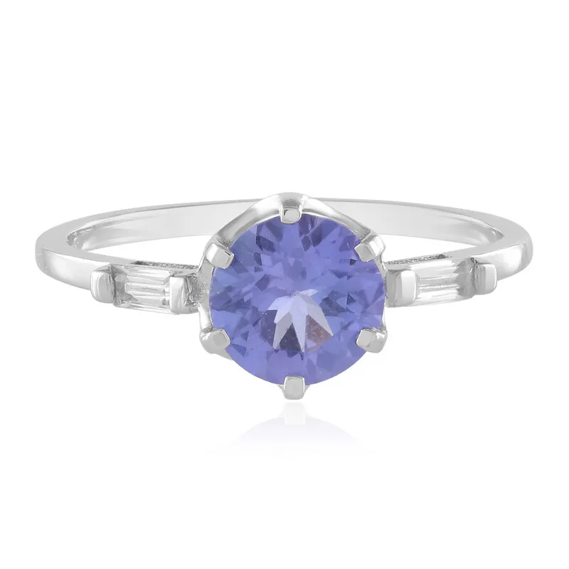 Anello in oro con Tanzanite