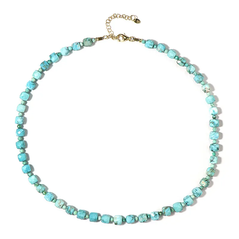 Collana in argento con Howlite Blu