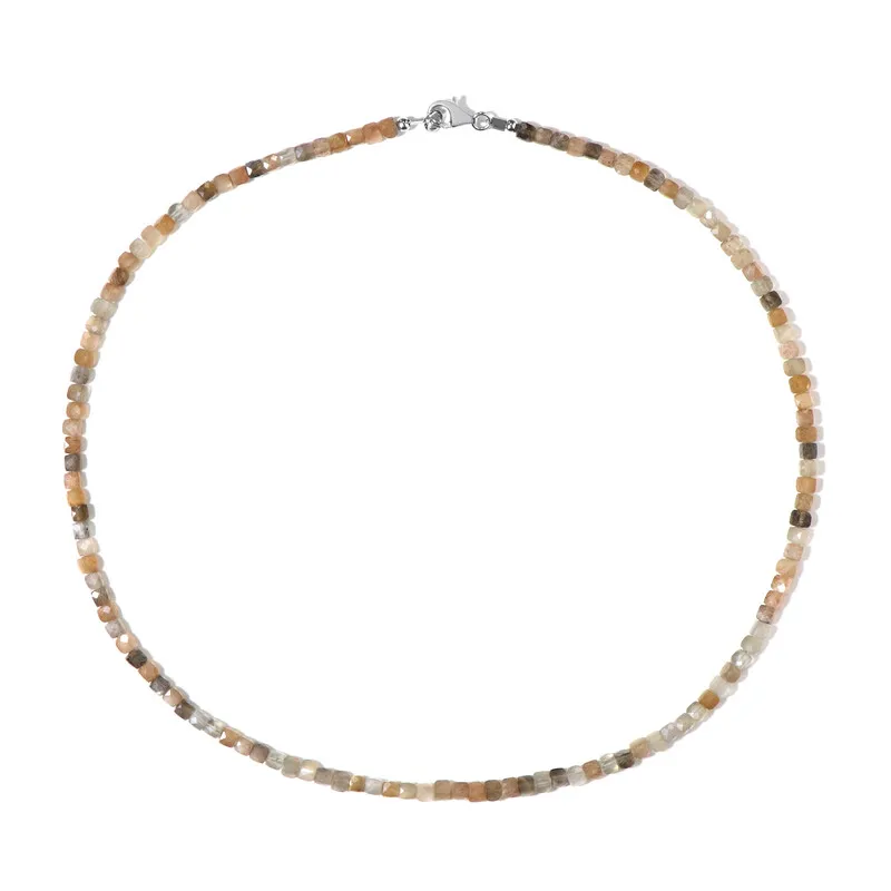 Collana in argento con Pietra di Luna