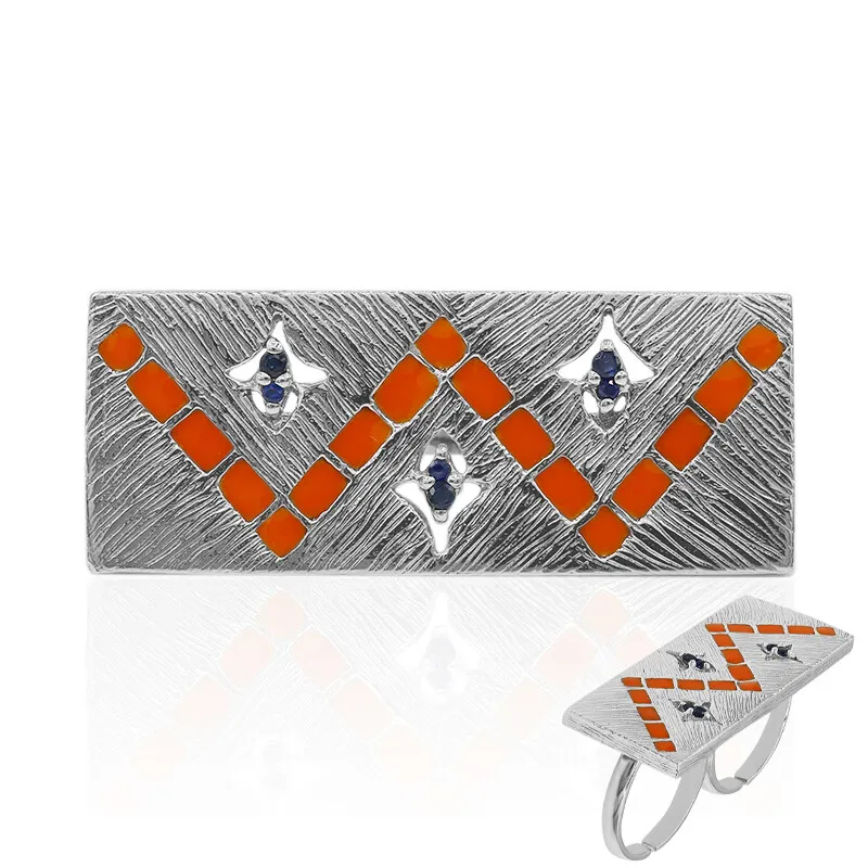 Anello in argento con Zaffiro Blu (TPC)